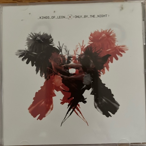 Kings of Leon Only By The Night CD - Picture 1 of 2